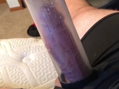 Weenie Pump Movie - Spread to ten Inches