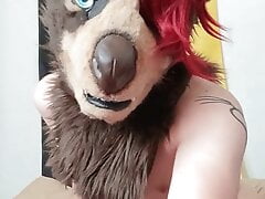 Horny fursuiter femboy showin off her ass and cock