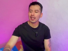 Fellatio bang-out inbetween a nubile and a mature fellow in the mall