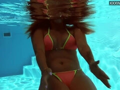 18, お尻, デカパイ, 女, フランス人, Hd, 一人, 水中