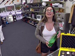 Sexy babe sells her watches and pounded