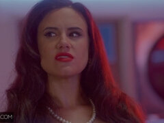 Culo grande, Morena, Estilo perrito, Rostro sentado, Lamidas, Lencería, Madres para coger, Tetas