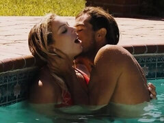 Anal, Culo grande, Rubia, Mamada, Besar, Piscina, Tatuaje, Tetas