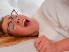 アナル, お尻, フェラチオ, 浮気者, 指いじり, ハードコア, スラップ, ティーン