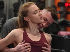 Анальный секс, Большие сиськи, Член, Собачьи, Эротика, Натуральные, Порнозвезда, Рыжие