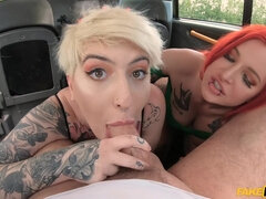 Arschlecken, Vollbusig, Auto, Geld, Piercing, Pov, Rotschopf, Tätowierung