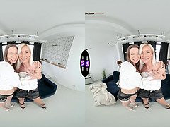 Watch Justicia Blonde & Mia Split finger their petite pussies in HD virtual reality