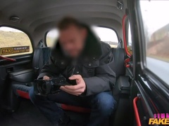デカパイ, 黒人, イギリス人, 顔射, ジーンズ, なめる, ハメ撮り, オマンコ