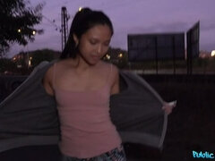 Amerikanisch, Asiatisch, Blasen, Spermaladung, Schwanz, Im freien, Muschi, Schlucken