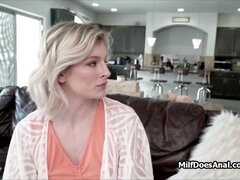 Deep anal drilling of a slutty soccer mom