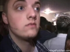 Любители, Минет, Одноклассница, Колледж, Вечеринка, На публике, Дразнящие, Молоденькие