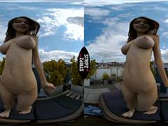 En tercera dimension, Chica, Tetas grandes, Realidad, Solo, Tetas