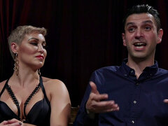 Bondage domination sadisme masochisme, Bondage, Homme nu et filles habillées, Femme dominatrice, Lingerie, Mère que j'aimerais baiser, Maîtresse, Strapon