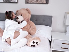 Blasen, Stiefel, Braunhaarige, Süss, Fetisch, Handjob, Hardcore, Titten