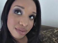 Enthousiasteling, Grote lul, Grote mammen, Kreng, Pijpbeurt, Sperma shot, Zwart, Tieten likken