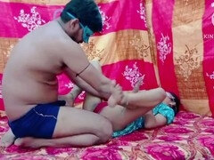 Biseksueel, Rijpe lesbienne, Klein, Kut duiken, Billekoek, Kousen, Strak