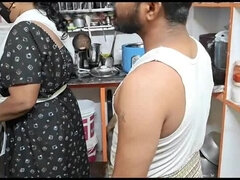 Anal, Engañando, Sexo duro, Casero, Ama de casa, Indio, Cocina, Esposa