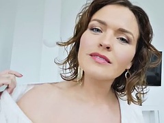 Grosse titten, Blasen, Absätze, Lingerie, Milf, Pov, Verführt, Strümpfe