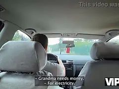 Vip4k. pretty village lady was carrying some plums to her grandmother and showed snatch to a stranger