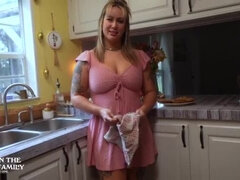 Amateur, Blonde, Sucer une bite, Mature, Rasée, Fils, Tabou, Nénés