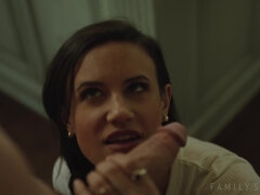 Sucer une bite, Brunette brune, Queue, Famille, Talons, Cuisine, Mère que j'aimerais baiser, Chatte