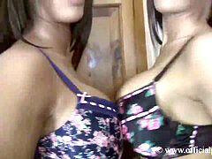 Indienne, Masturbation, Tabou, Jumeaux