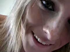 Amateur, Blonde, Machine à baiser, Masturbation, Adolescente, Jouets