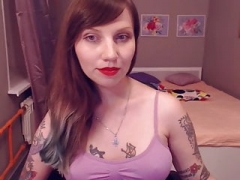 Gros seins, Européenne, Doigter, Chatte, Russe, Tatouage, Nénés, Webcam