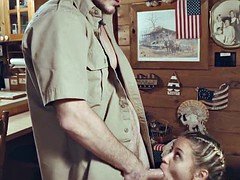 Grote mammen, Gek, Sperma in gezicht, Tiener