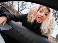 Grosser arsch, Grosser schwanz, Blasen, Auto, Schwanz, Geld, Natürlichen titten, Titten