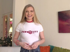 Leie, Grosser arsch, Grosse titten, Masturbation, Muschi, Rasiert, Solo, Titten