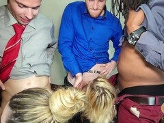 Anaal, Grote lul, Sperma shot, Dubbele anaal, Groep, Moeder die ik wil neuken, Orgie, Slet