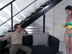 Grote kont, Bruinharig, Likken, Moeder die ik wil neuken, Natuurlijke tieten, Slipje, Slikken, Tieten likken