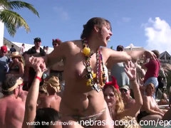 Leie, Verrückt, Freundin, Unschuldig, Milf, Nackt, Öffentlich, Student