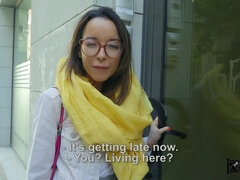 Amateur, Cul, Grosse bite, Sucer une bite, Brunette brune, De plein air, Jupe, Fumer