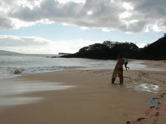 Amateur, Plage, Brunette brune, Petite amie, De plein air, Chatte, Rasée, Nénés