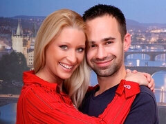 Enthousiasteling, Grote kont, Grote mammen, Blond, Pijpbeurt, Lul, Hakken, Strak