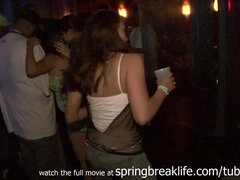 Amateur, Club, Gorge profonde, Hd, Mamelons, Public, Chatte, Adolescente