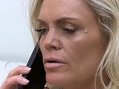 Grosse titten, Braunhaarige, Hd, Absätze, Interrassisch, Lesbisch, Milf, Stiefmutter