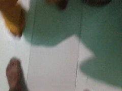 Любители, Измена, Мужья, Индианки, Межрасовый секс, На кухне, Втроем, Жена