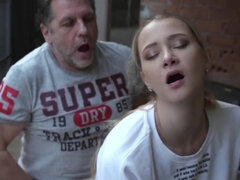 Nana, Blonde, Sucer une bite, Tir de sperme, Mignonne, En levrette, Orgasme, Adolescente