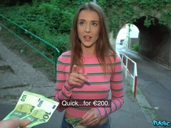 Amateur, Brunette brune, Queue, Argent, Public, Rasée, Maigrichonne, Adolescente