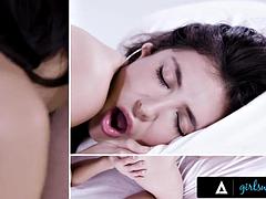 GIRLSWAY Emily Willis And Jane Wilde s Dirty Oral Pleasure: Teen, Small Tits  Lesbian Porn