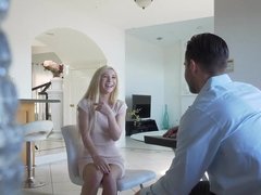 Baby sitter, Attrapée, Hard, Hd, Seins naturels, Chatte, Rasée, Nénés