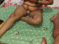 デカ尻, 浮気者, 浮気する, のぞき穴, 人妻の, インド人, なめる, おもちゃ