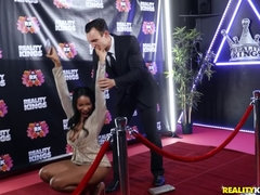 Любители, Минет, Сперма на лице, Волосатые, Лизание, Киски, Реалити, Короткая стрижка