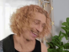 Tussi, Grosse titten, Vollbusig, Hardcore, Latina, Pornostars, Realität, Titten