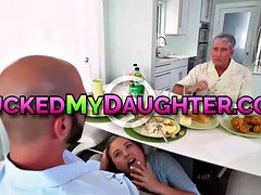 Süss, Schwanz, Jungendliche (18+)