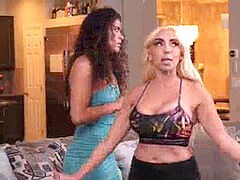 Small-natural-tits, lesbian-sex, finger-tickling