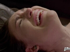 Жопа, Брюнетки, Пальцем, Лизание, Оргазм, Киски, Тощие, Молоденькие